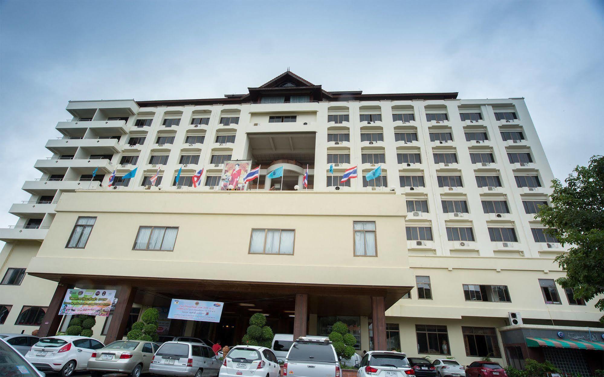 Phrae Nakara Hotel Ngoại thất bức ảnh