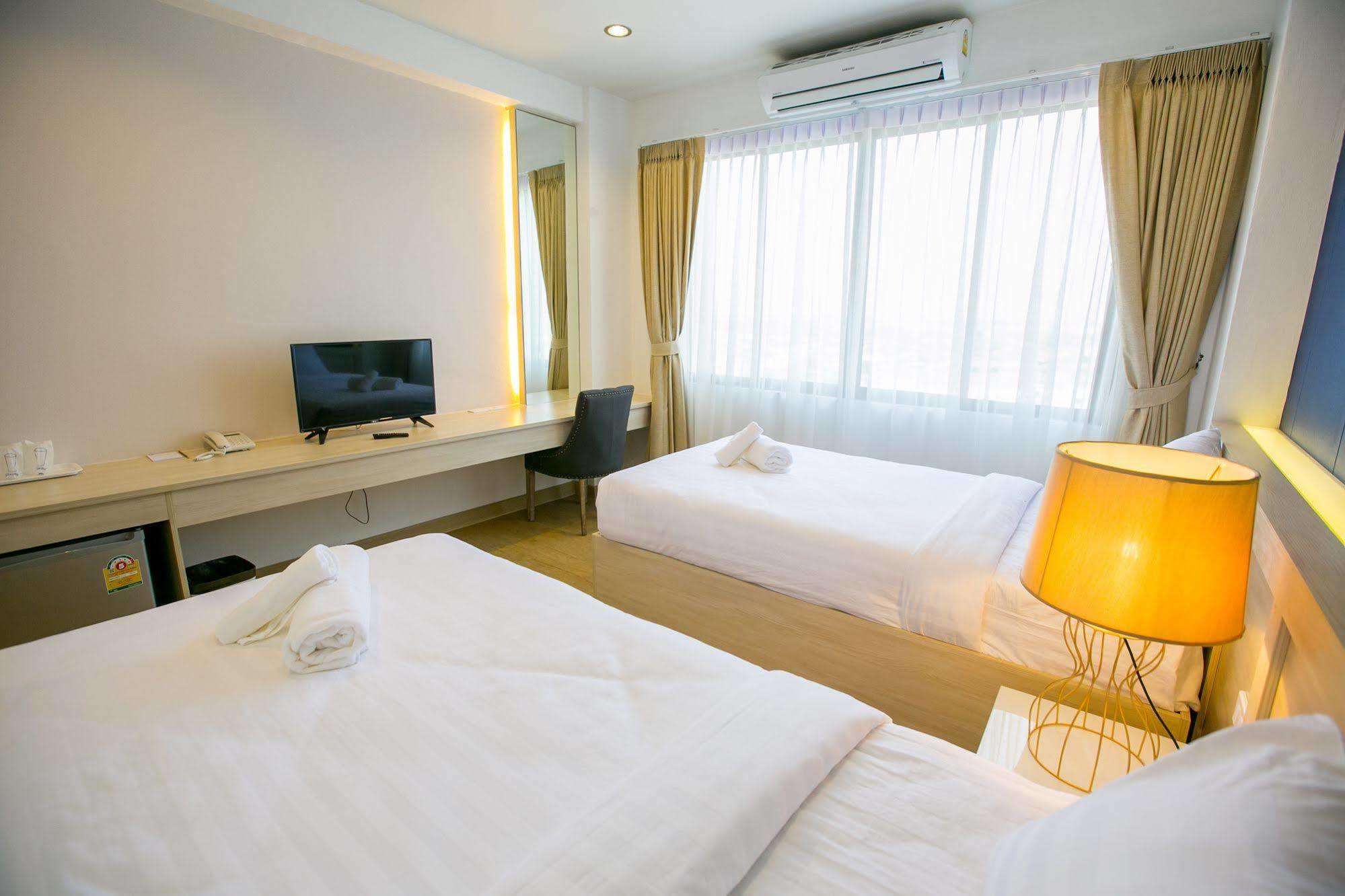Phrae Nakara Hotel Ngoại thất bức ảnh